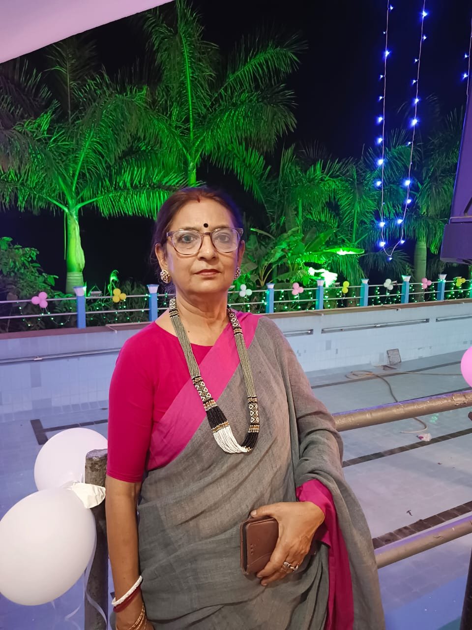 Amvrini brinda