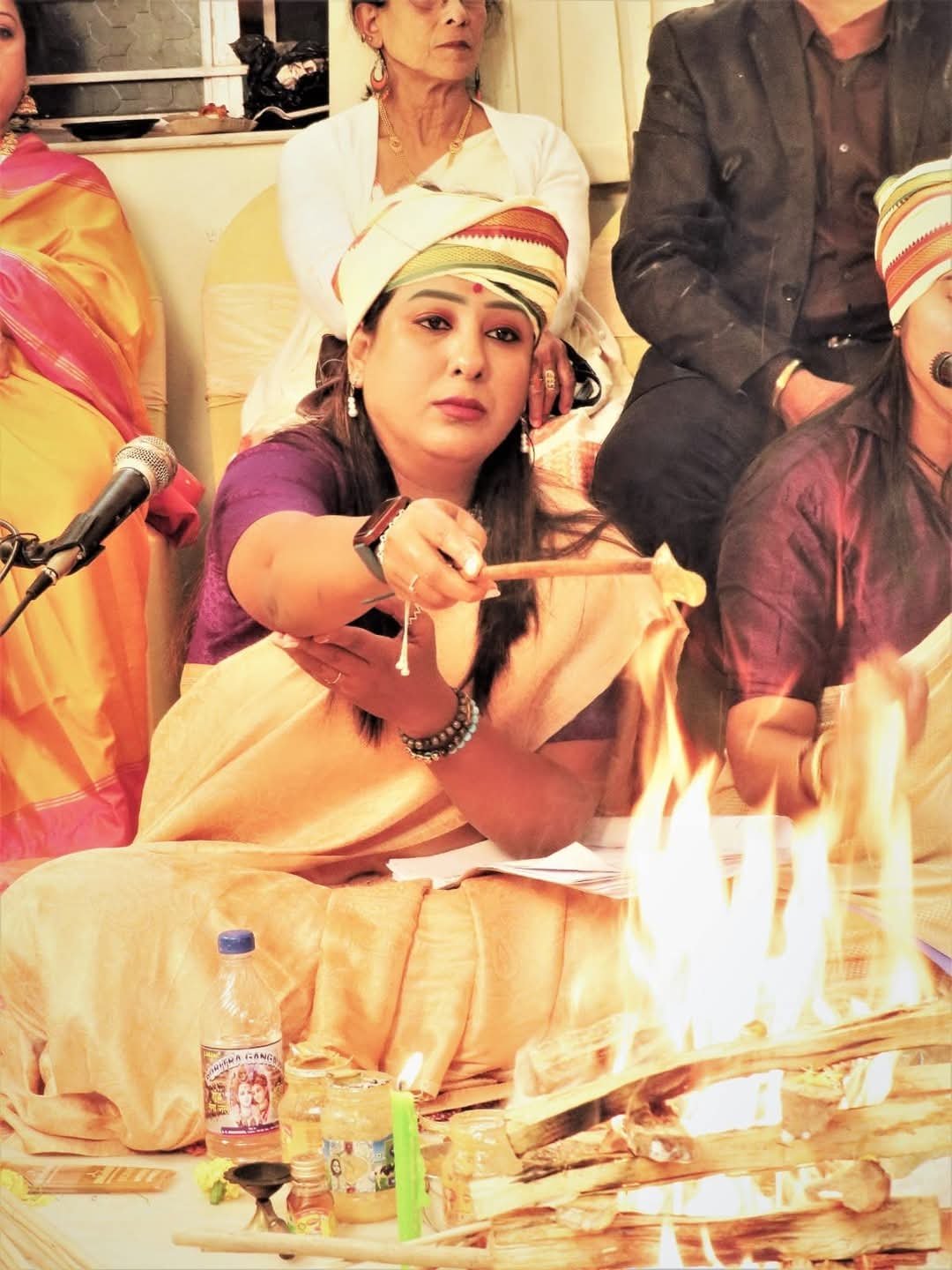 Amvrini brinda